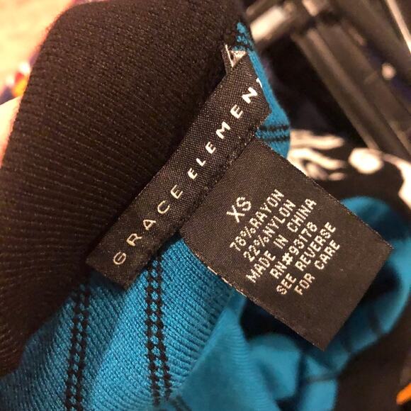 NEW Grace Elements size XS flared sweater skirt - Picture 4 of 6